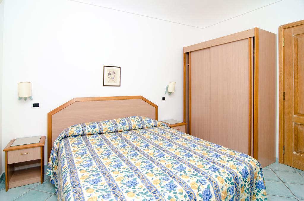 La Capannina - Hotel & Apartments Ischia Eksteriør billede