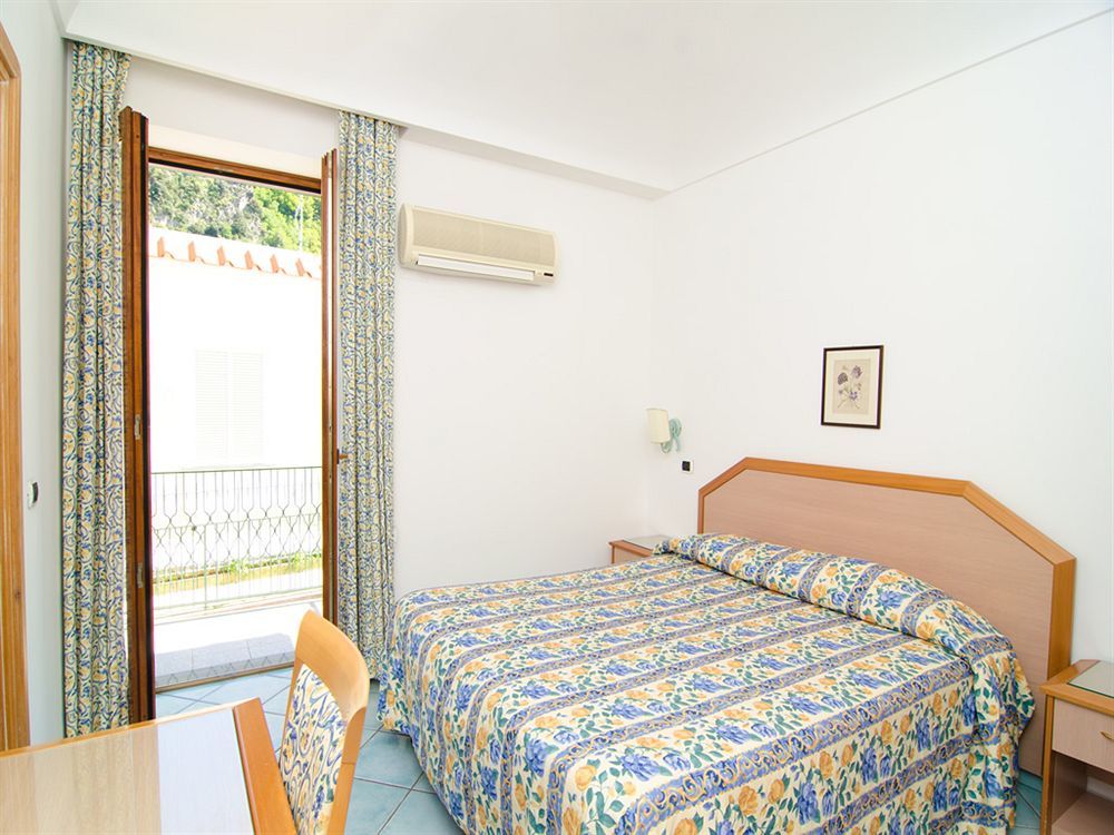 La Capannina - Hotel & Apartments Ischia Eksteriør billede